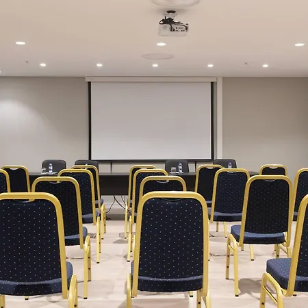 ホテル Masa & Campo Grande Collection リスボン